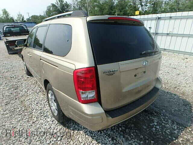 2007 HYUNDAI ENTOURAGE - VIN: KNDMC233476011875 - Фото 3