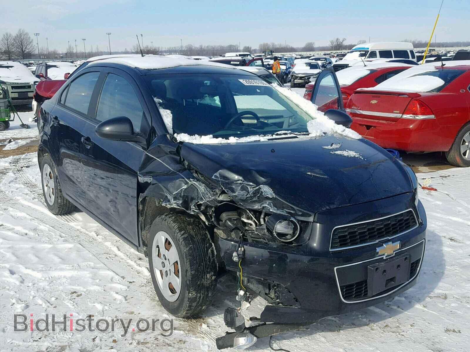 Photo  - CHEVROLET SONIC 2014