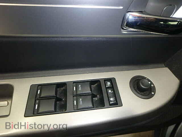 2010 CHRYSLER SEBRING - VIN: 1C3BC5ED1AN191039 - Фото 9