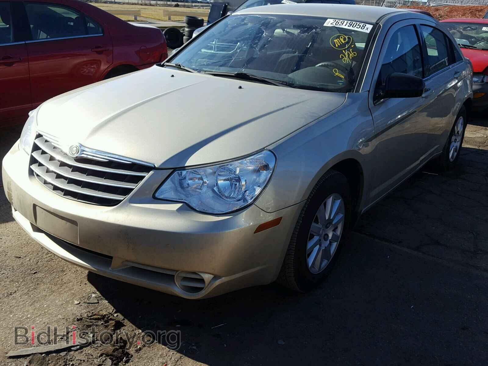 2010 CHRYSLER SEBRING - VIN: 1C3CC4FB0AN112133 - Фото 2