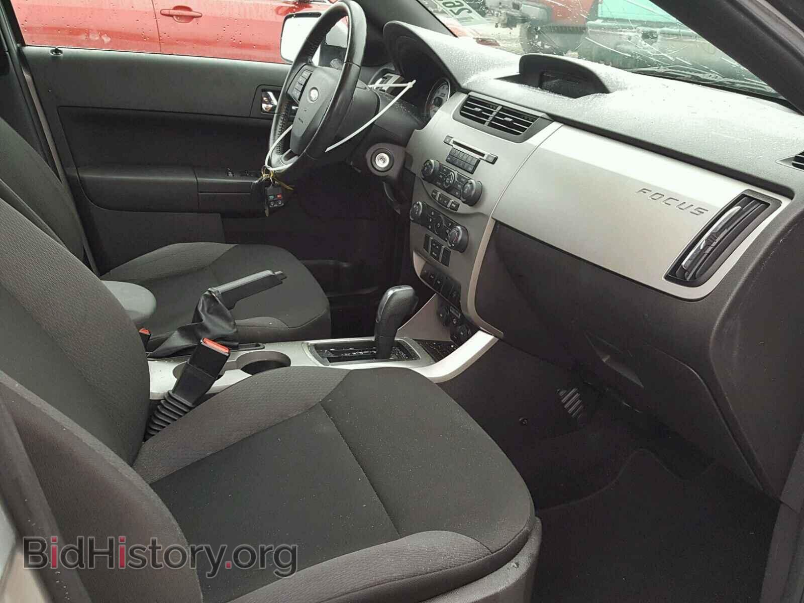 2009 FORD FOCUS - VIN: 1FAHP36N29W133846 - Фото 5