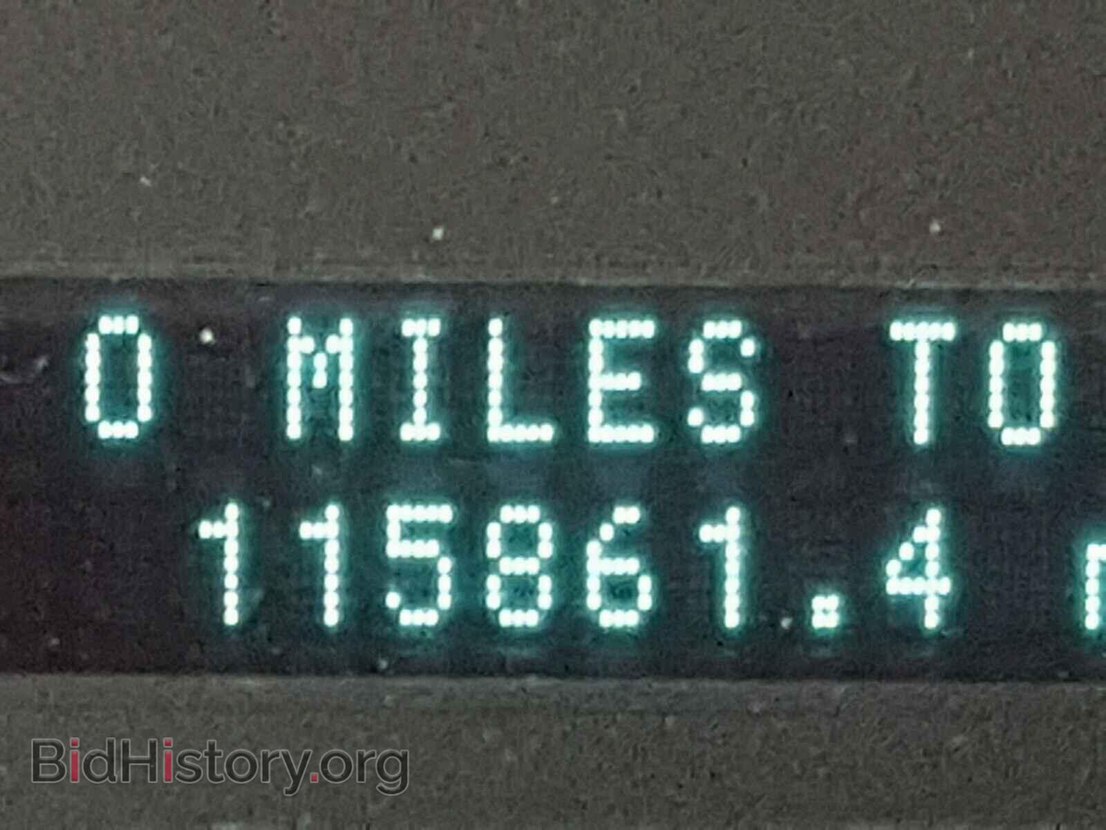 2009 FORD FOCUS - VIN: 1FAHP36N29W133846 - Фото 8