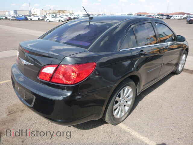 2010 CHRYSLER SEBRING - VIN: 1C3CC5FB2AN153823 - Photo 4