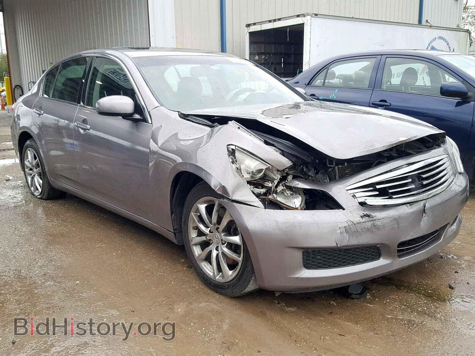 Photo  - INFINITI G35 2008
