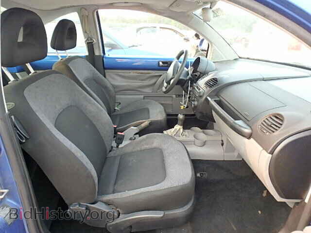 2000 VOLKSWAGEN BEETLE - VIN: 3VWCC21C6YM463338 - Фото 5
