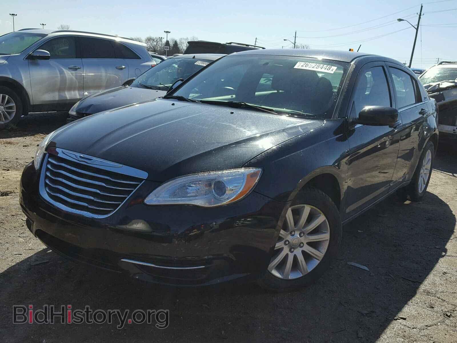 2012 CHRYSLER 200 - VIN: 1C3CCBBB1CN135904 - Фото 2
