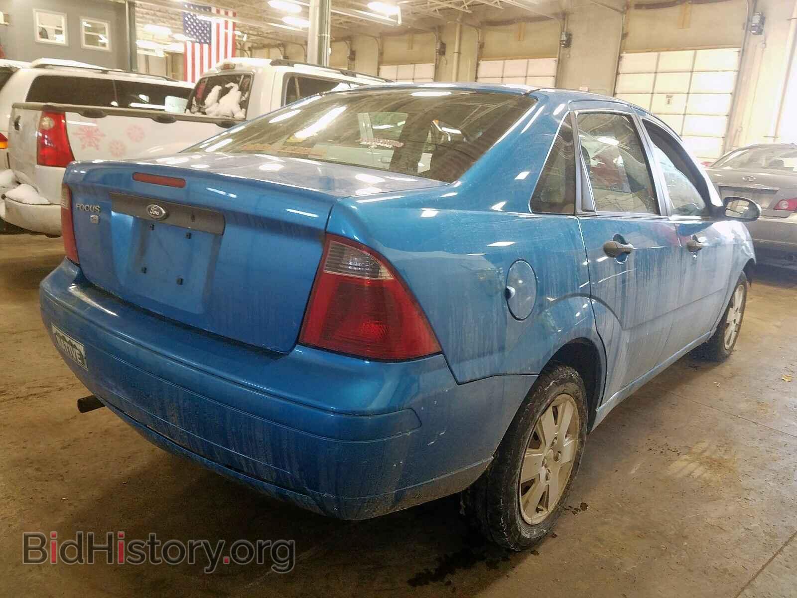 2007 FORD FOCUS - VIN: 1FAHP34N07W159412 - Фото 4