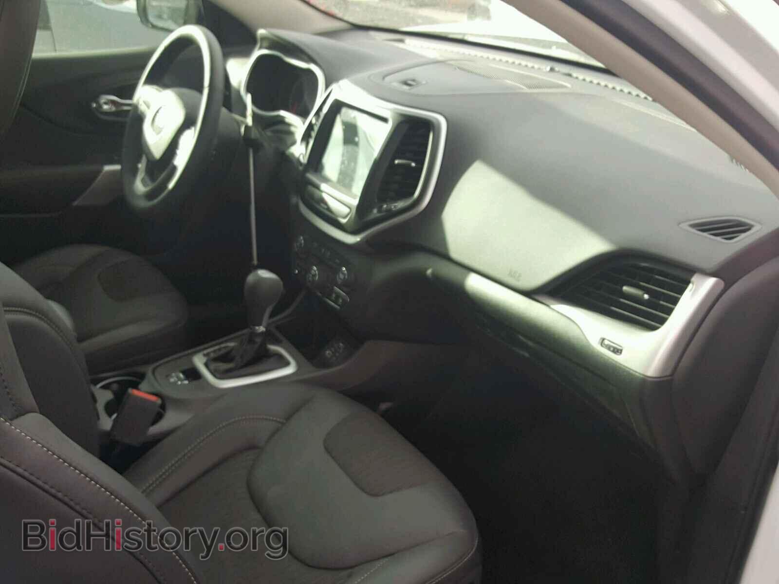 2018 JEEP CHEROKEE - VIN: 1C4PJLLX4JD561009 - Фото 5