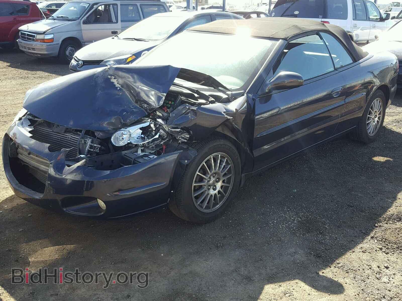 2004 CHRYSLER SEBRING - VIN: 1C3EL55R04N252748 - Фото 2