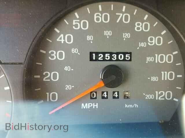 2002 FORD CROWN VIC - VIN: 2FAFP74W22X109731 - Фото 8