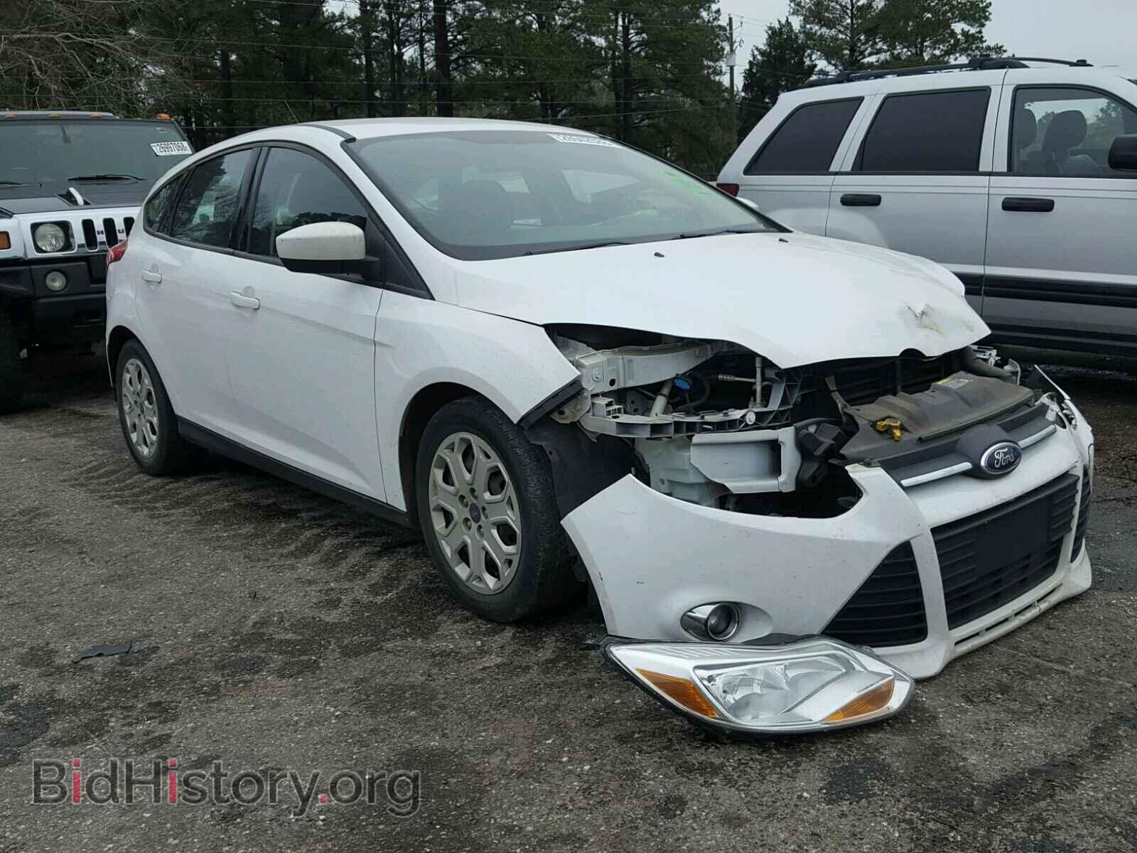 Photo 1FAHP3K2XCL433395 - FORD FOCUS 2012