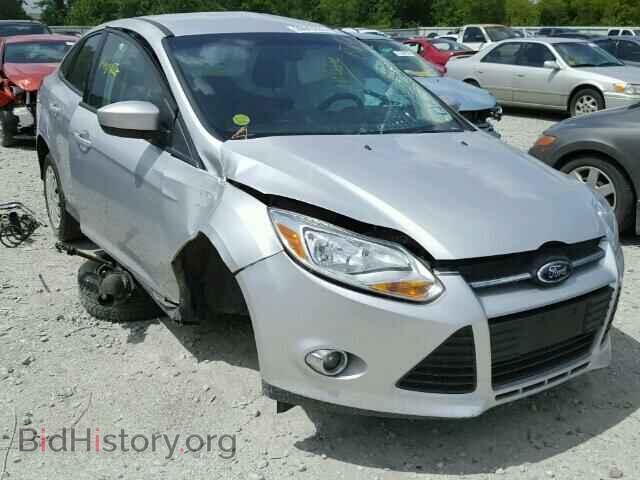 Photo 1FAHP3F24CL385919 - FORD FOCUS 2012