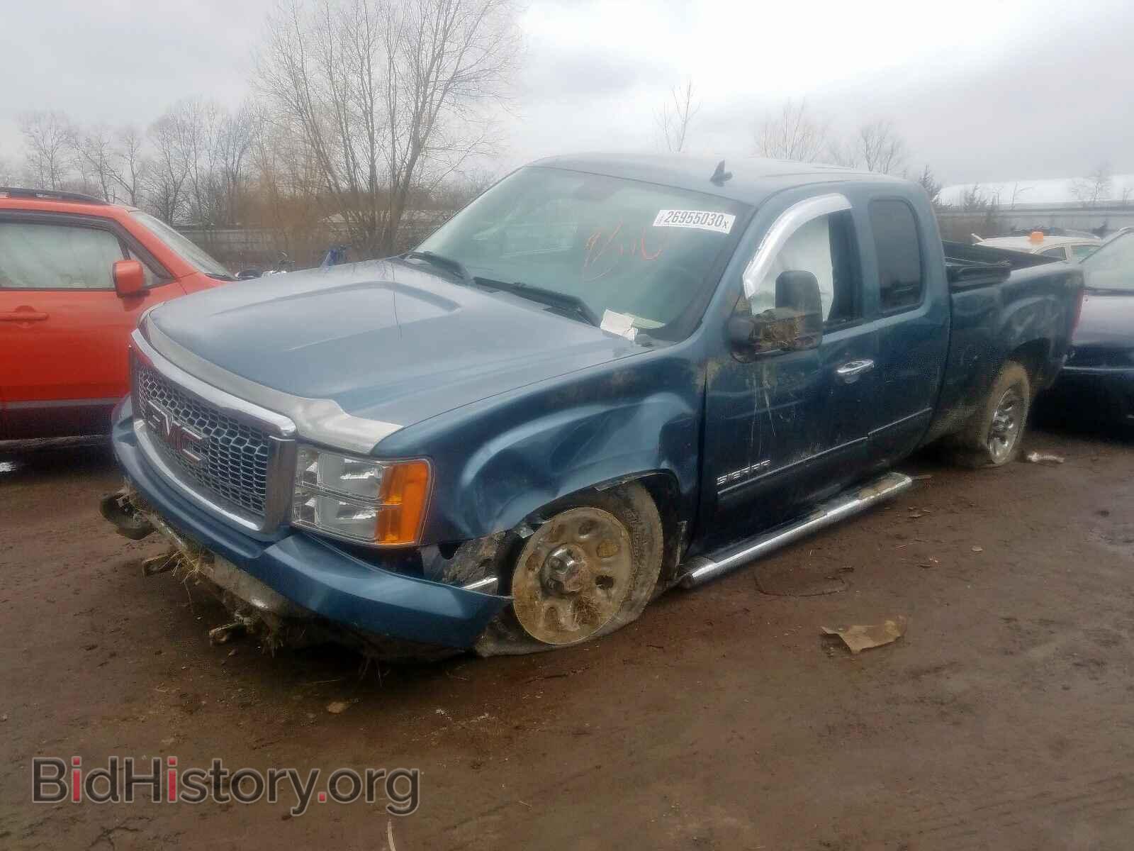 2011 GMC SIERRA - VIN: 1GTR2VE31BZ353136 - Фото 2