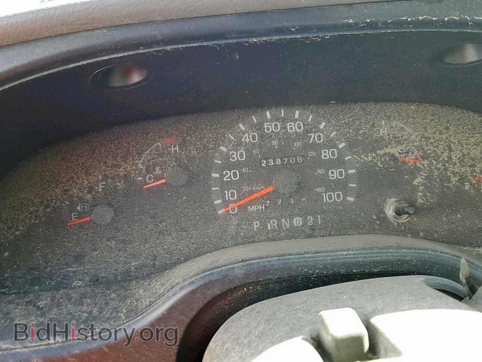 2000 FORD ECONOLINE - VIN: 1FTNS24L2YHA25009 - Photo 8
