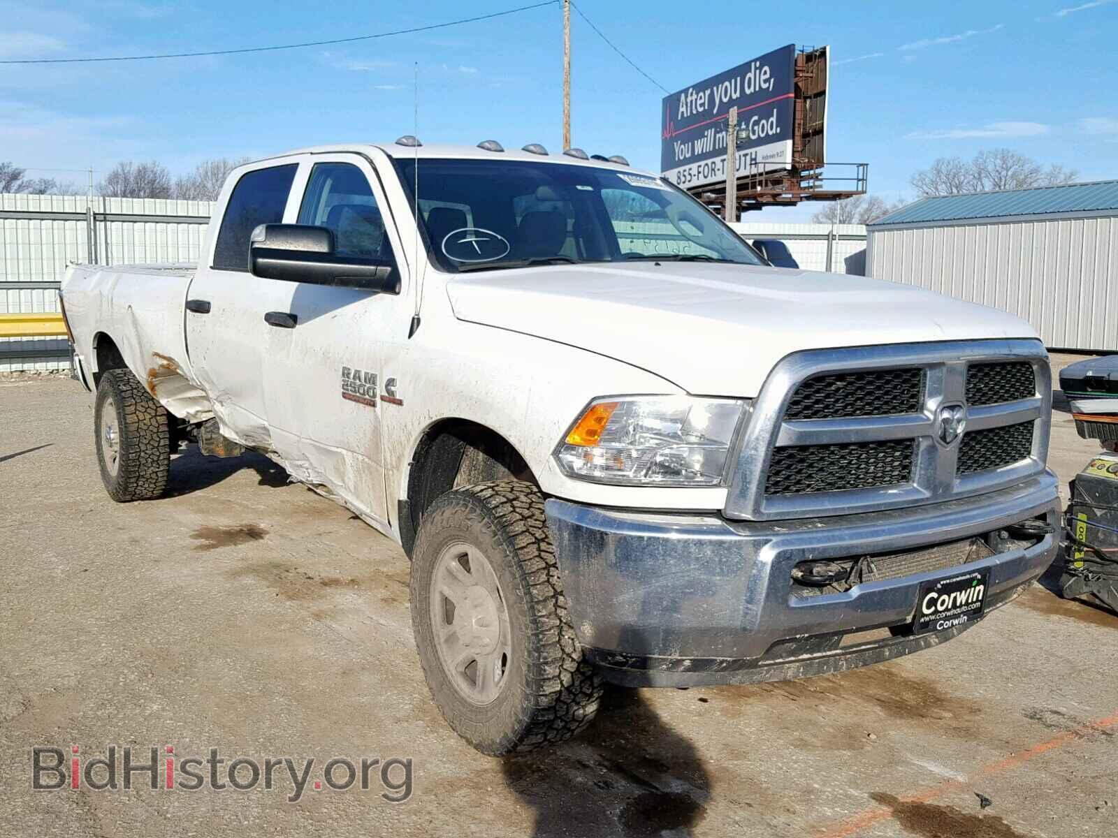 Фотография 3C6UR5HL3HG559091 - RAM 2500 ST 2017