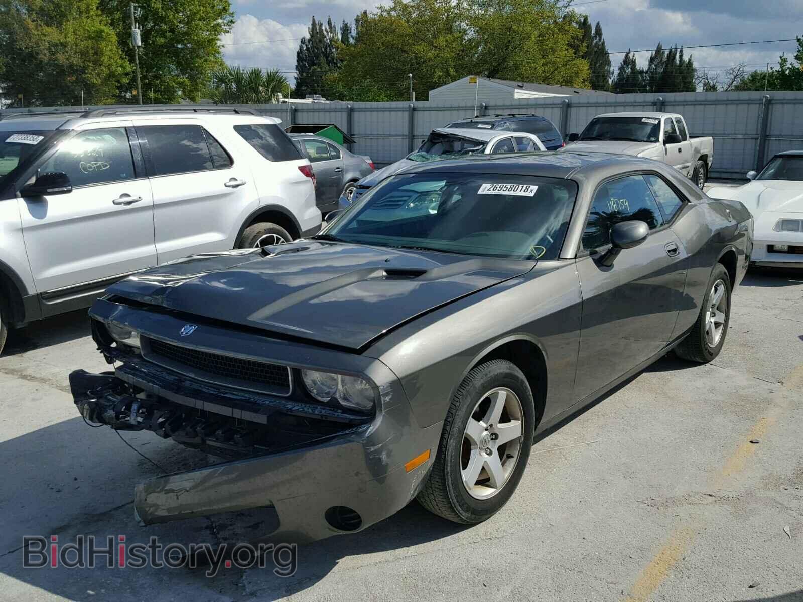 2010 DODGE CHALLENGER - VIN: 2B3CJ4DV3AH277876 - Photo 2