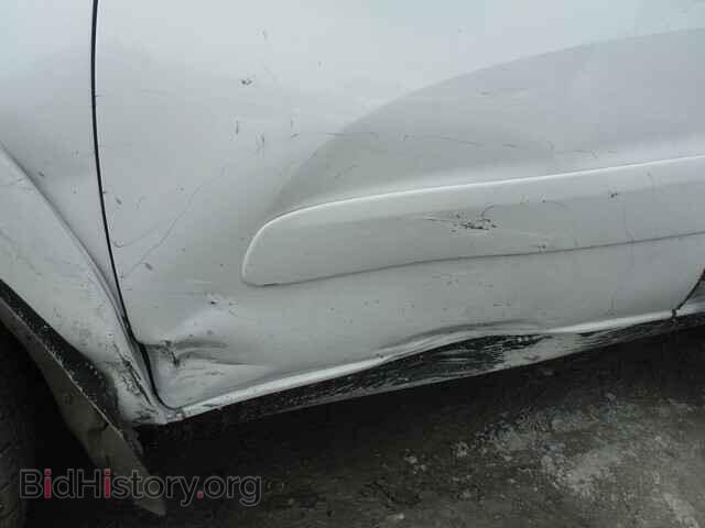 2005 TOYOTA RAV4 - VIN: JTEHD20V050063584 - Фото 9