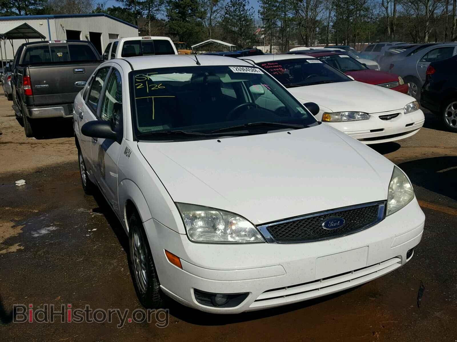 Photo 1FAHP34N47W313295 - FORD FOCUS 2007