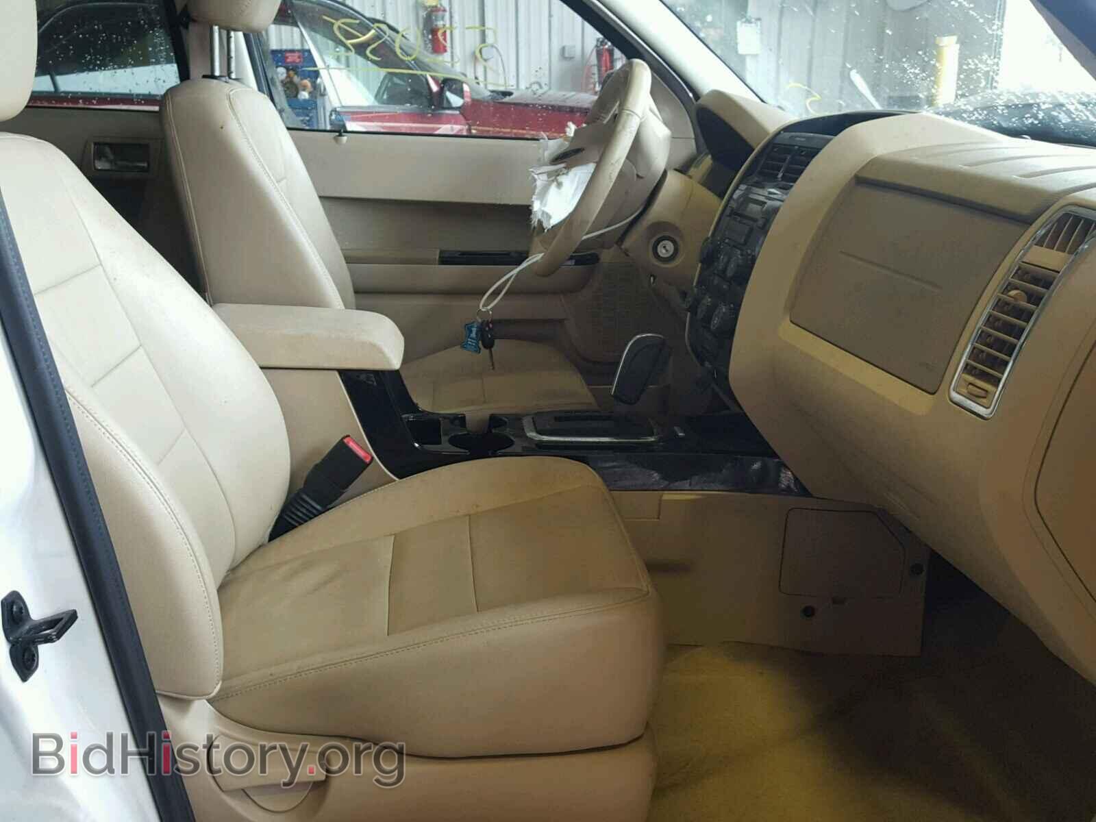 2011 FORD ESCAPE - VIN: 1FMCU0E71BKB53450 - Photo 5