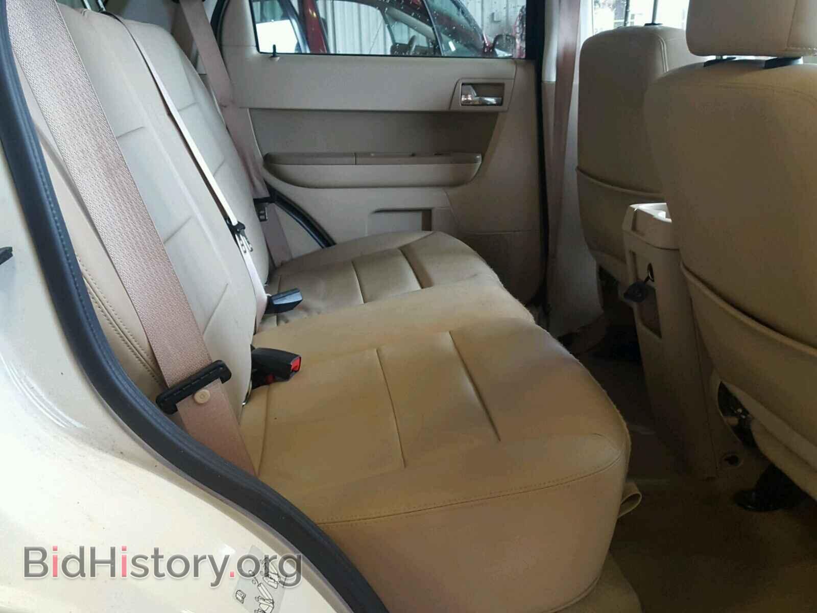 2011 FORD ESCAPE - VIN: 1FMCU0E71BKB53450 - Photo 6