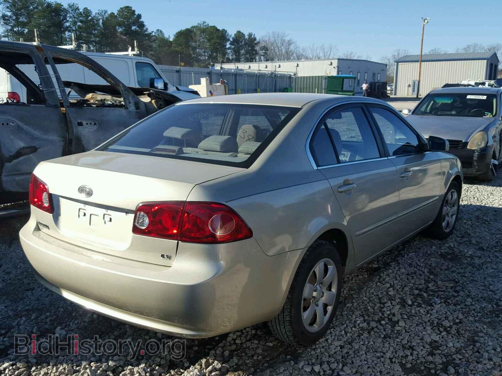 2007 KIA OPTIMA - VIN: KNAGE123875124640 - Photo 4