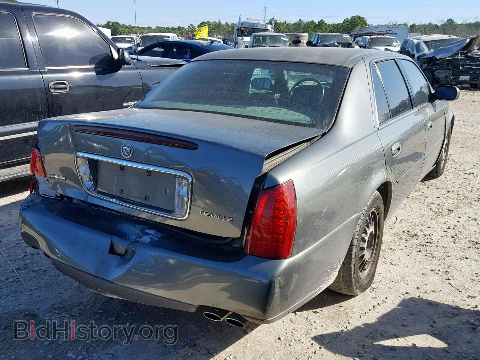 2004 CADILLAC DEVILLE - VIN: 1G6KD54Y54U101577 - Photo 4