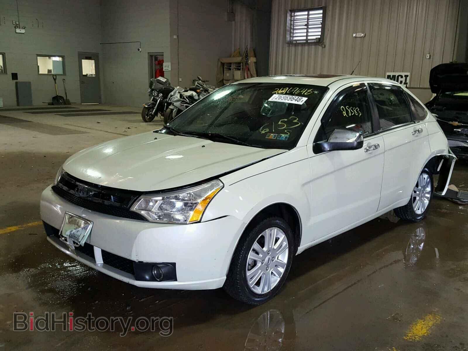 2011 FORD FOCUS - VIN: 1FAHP3HN6BW176153 - Фото 2