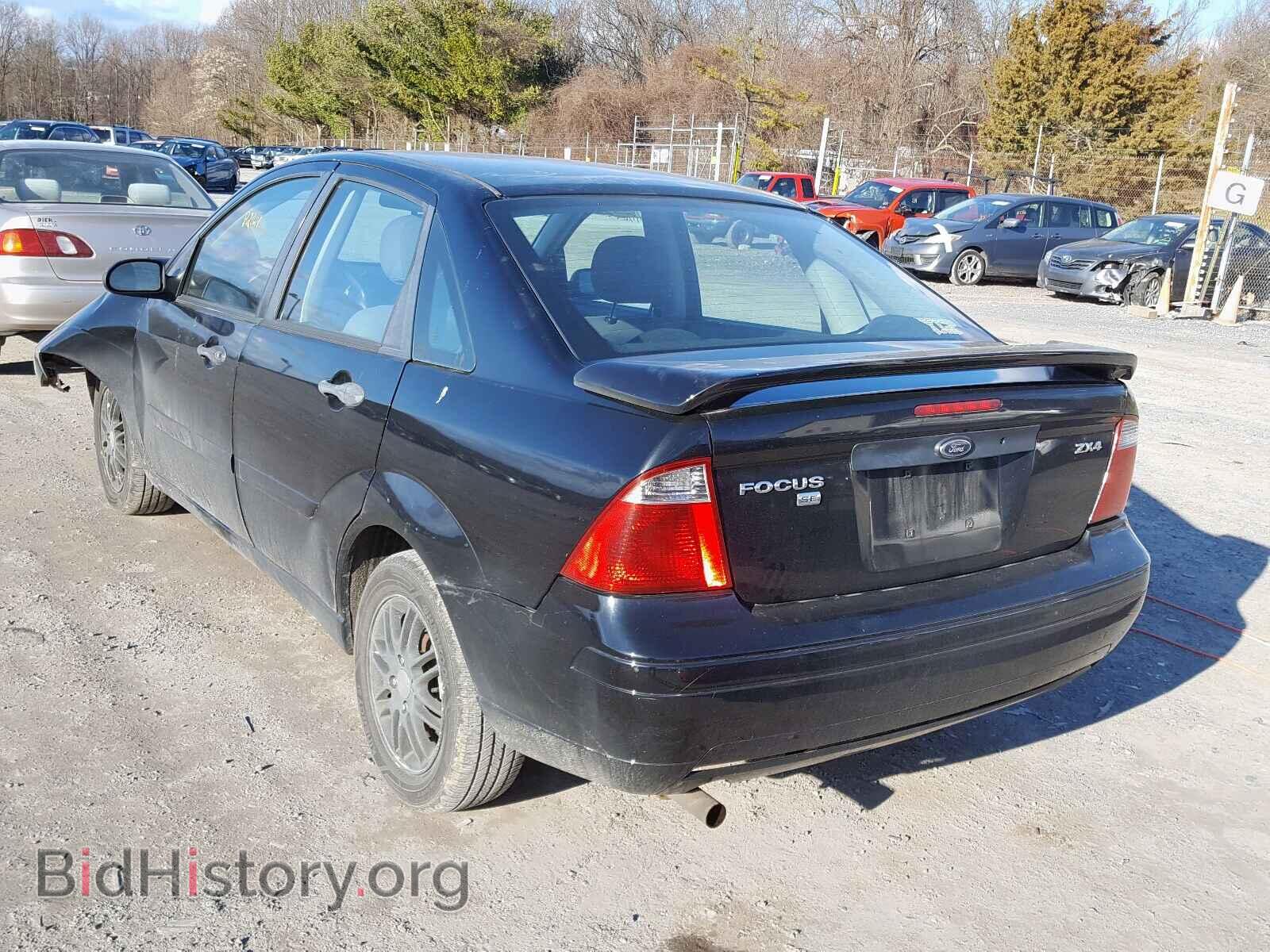 2006 FORD FOCUS - VIN: 1FAFP34N56W173621 - Фото 3