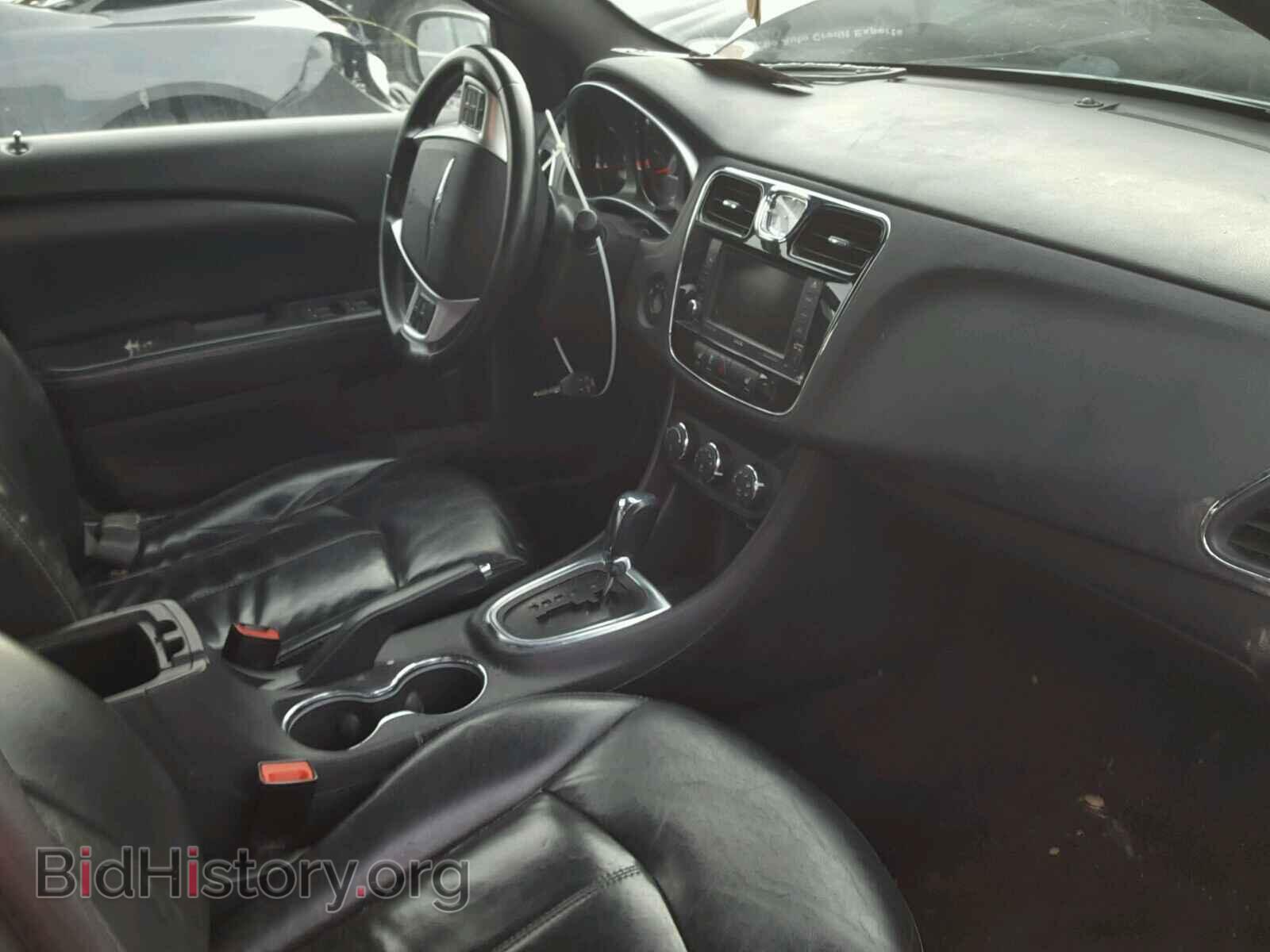 2011 CHRYSLER 200 - VIN: 1C3BC2FB5BN598259 - Фото 5