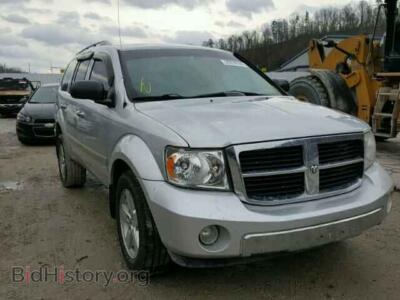 2008 Dodge DURANGO Durango LI, серебристый — VIN 1D8HB58N18F135430, Copart