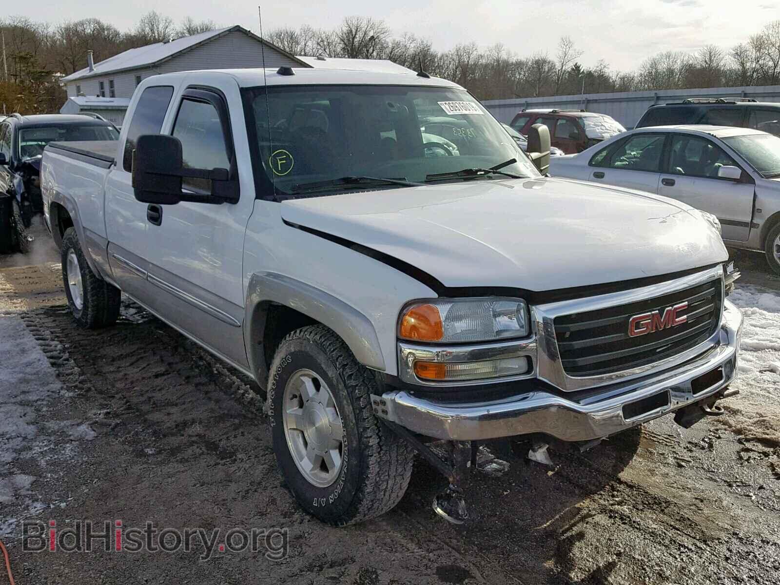 Photo  - GMC NEW SIERRA 2005