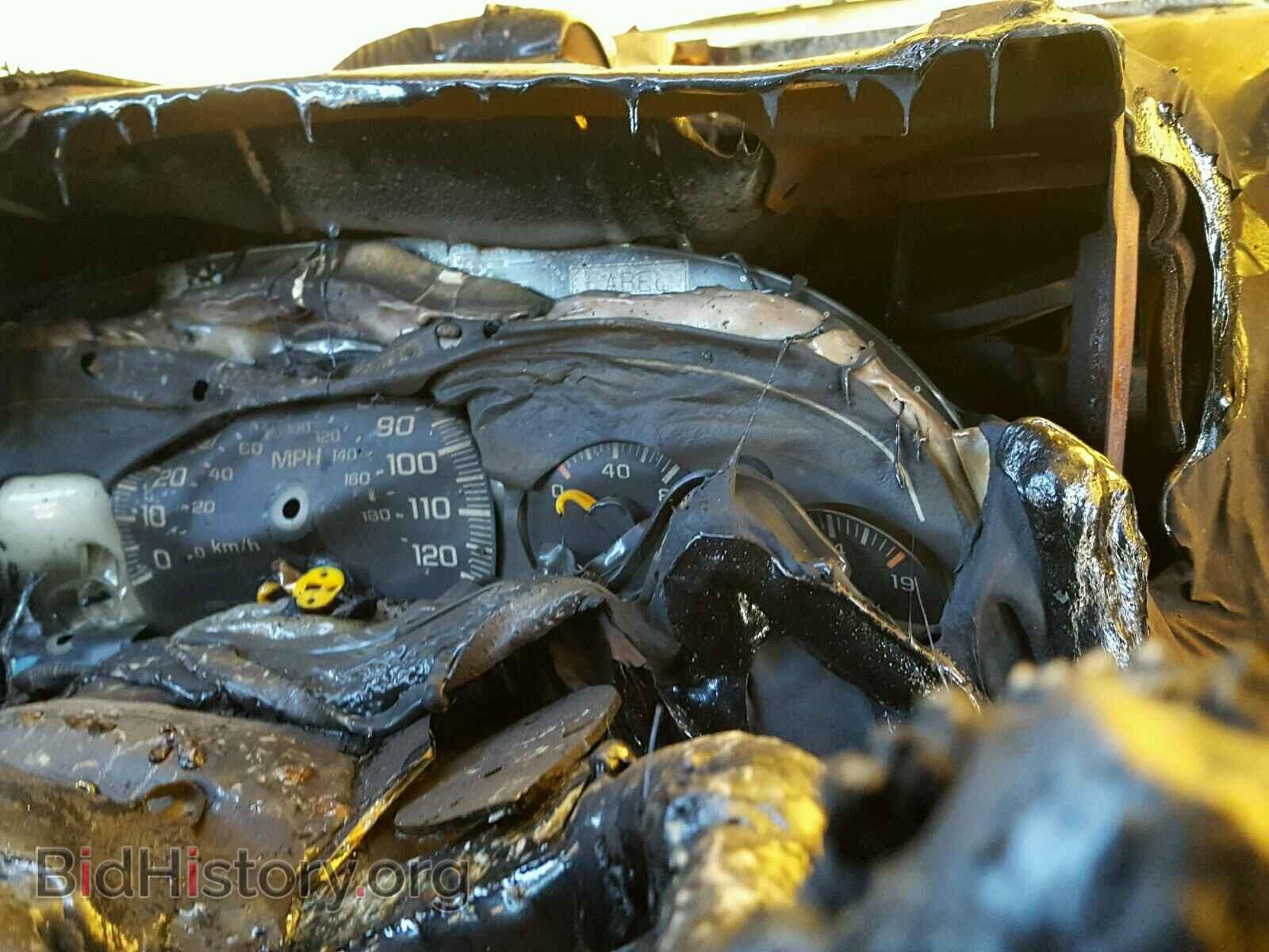 2005 CHEVROLET SILVERADO - VIN: 1GCEC19T75E168227 - Фото 8
