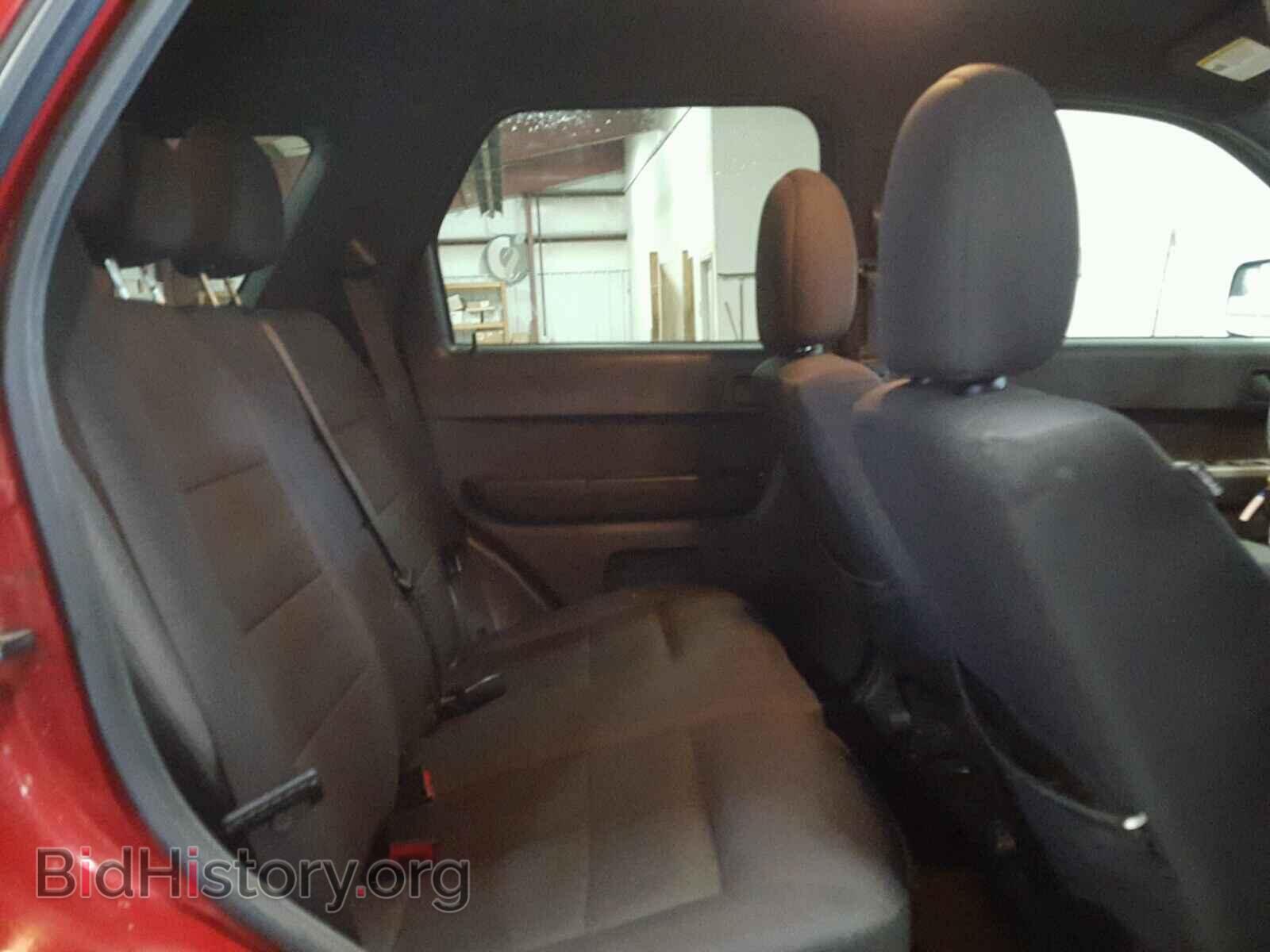 2011 FORD ESCAPE - VIN: 1FMCU0D72BKC31462 - Photo 6