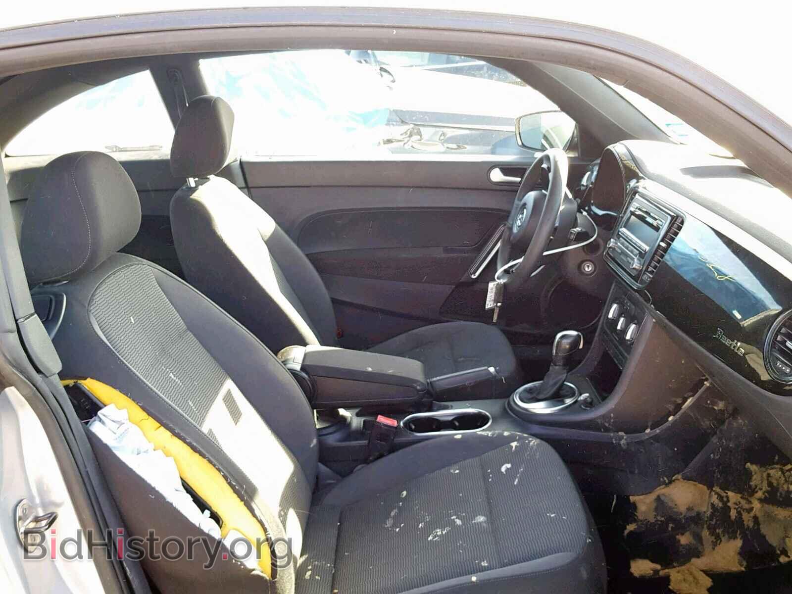 2014 VOLKSWAGEN BEETLE - VIN: 3VWFP7AT9EM629426 - Фото 5