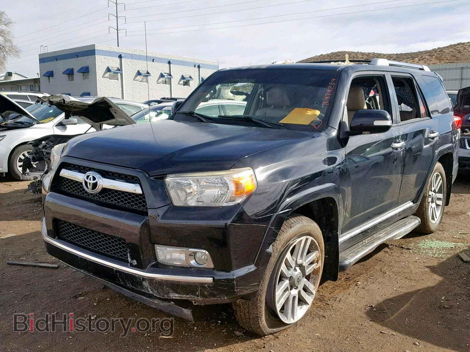2013 TOYOTA 4RUNNER SR - VIN: JTEBU5JR2D5125948 - Фото 2