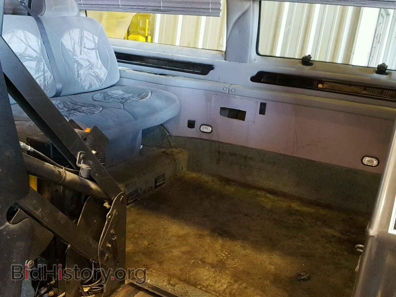 2011 FORD ECONOLINE - VIN: 1FTNE1EL8BDA88548 - Photo 6
