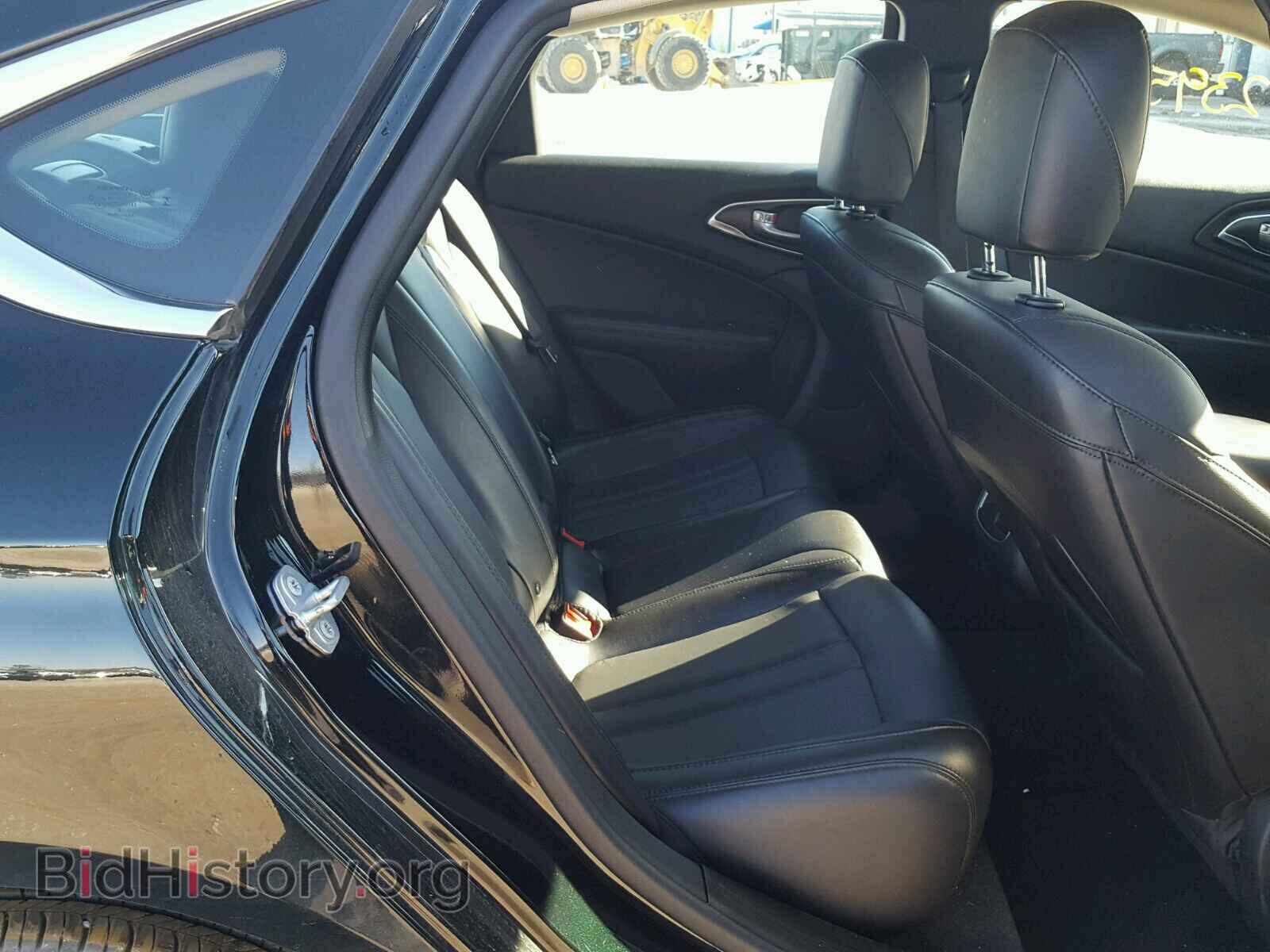 2016 CHRYSLER 200 - VIN: 1C3CCCAB9GN175273 - Фото 6