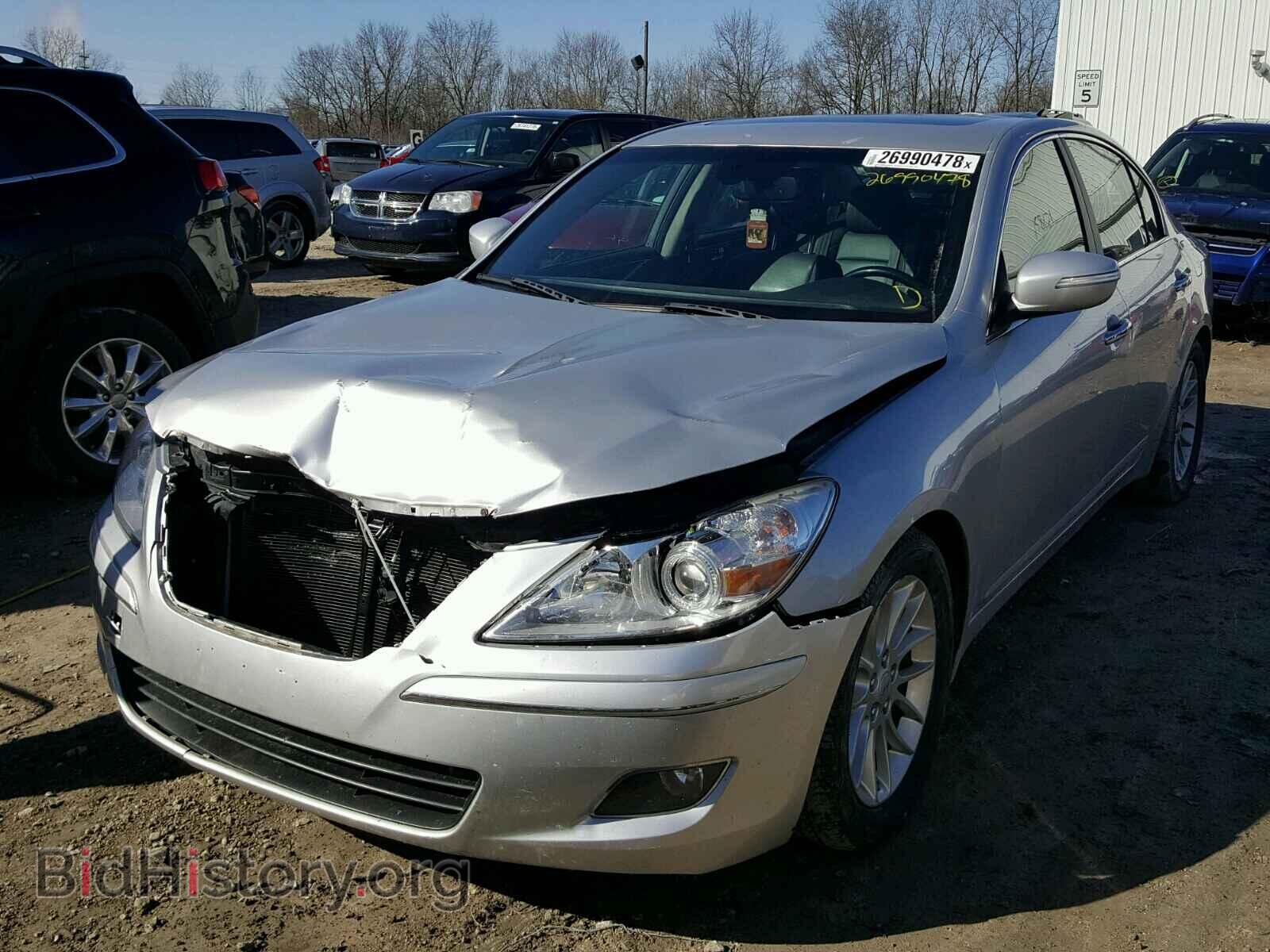 2009 HYUNDAI GENESIS - VIN: KMHGC46E39U025721 - Фото 2