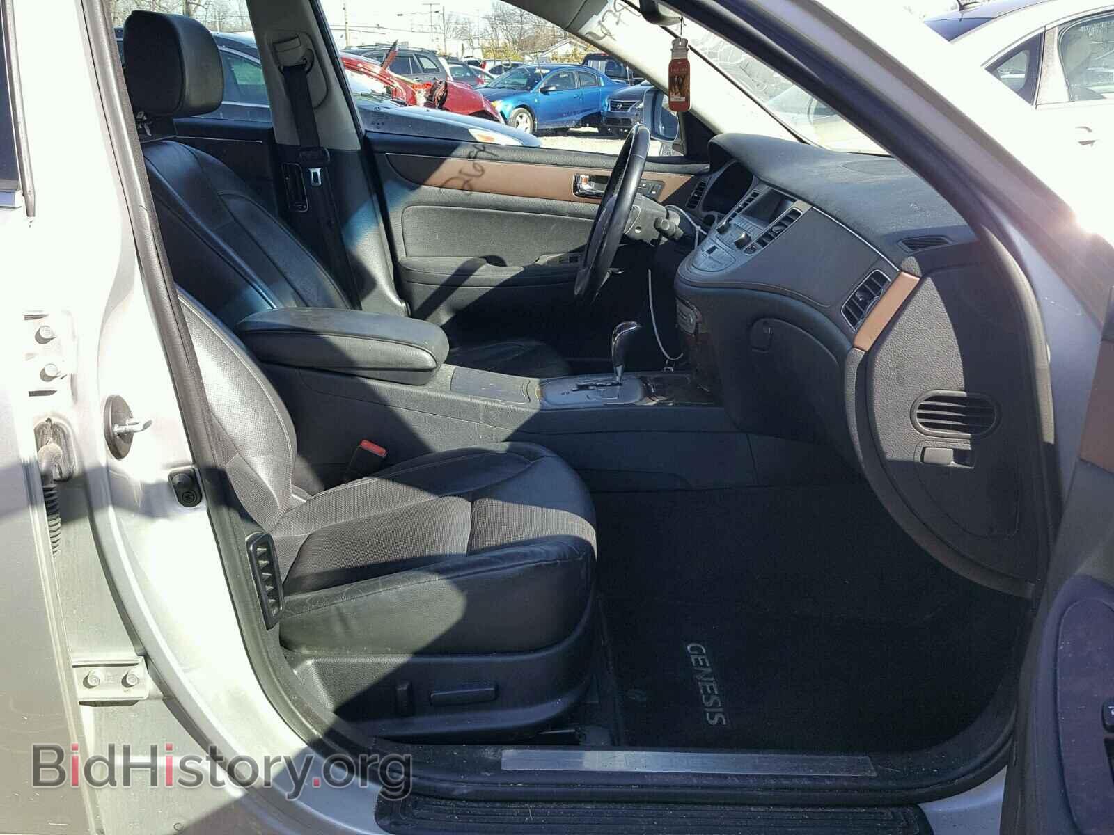 2009 HYUNDAI GENESIS - VIN: KMHGC46E39U025721 - Фото 5