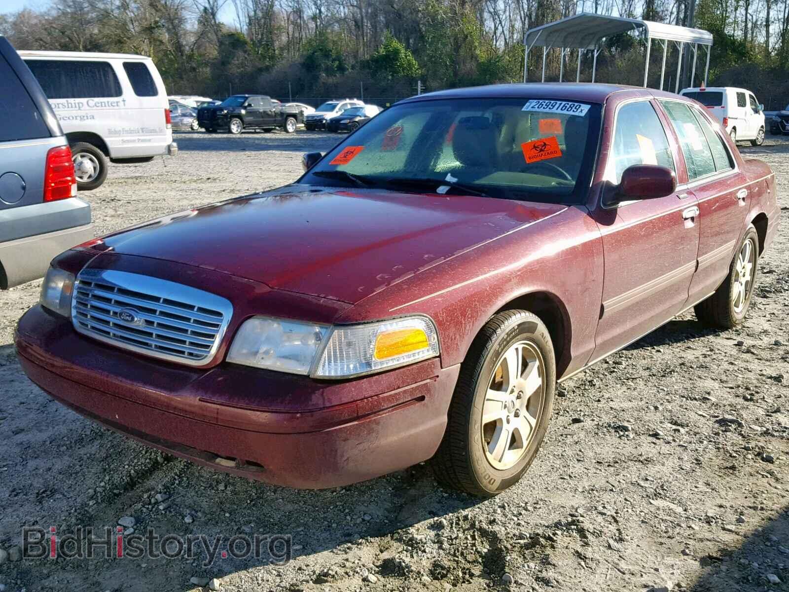 2011 FORD CROWN VIC - VIN: 2FABP7EV4BX185083 - Фото 2