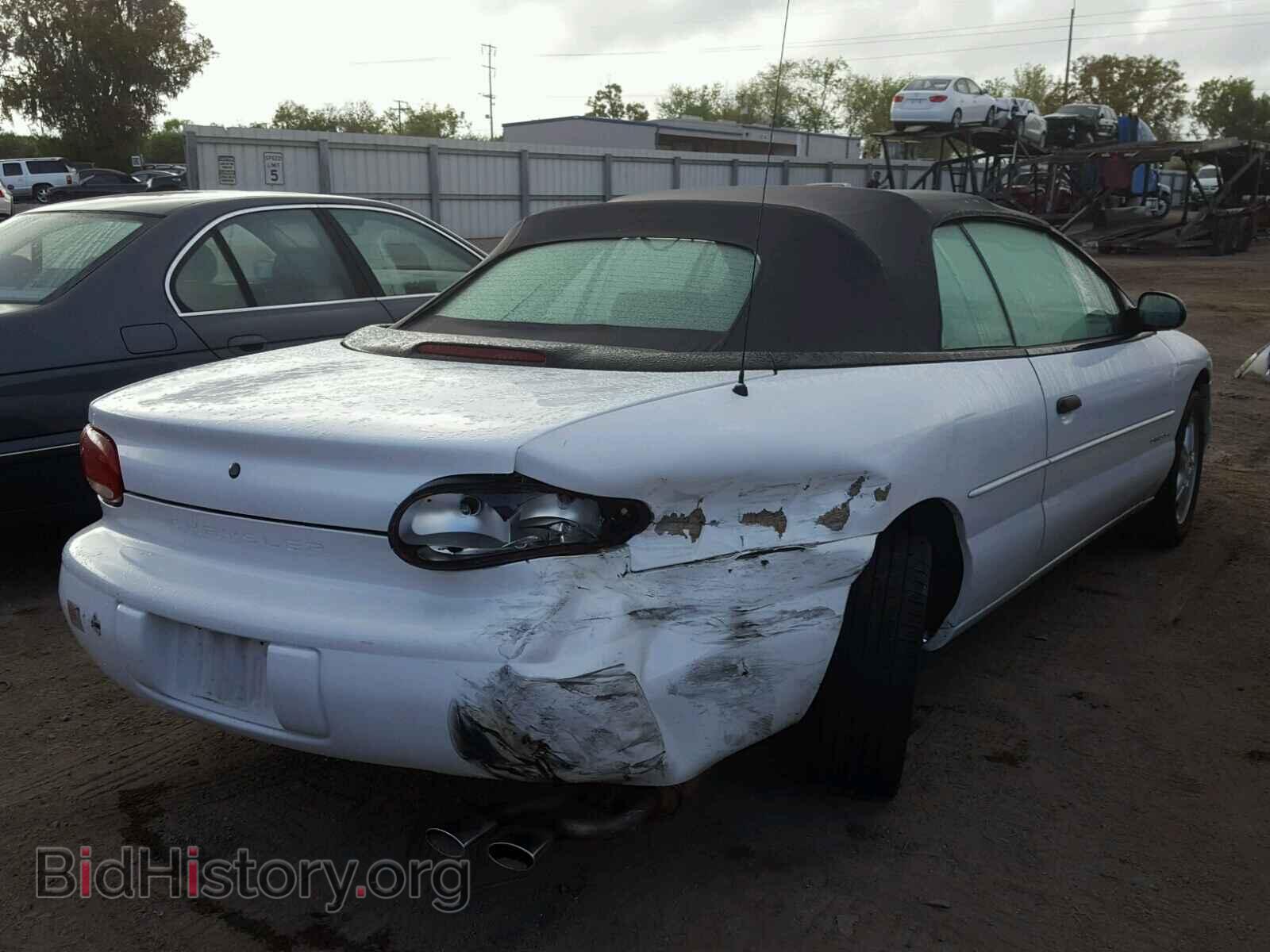 1998 CHRYSLER SEBRING - VIN: 3C3EL45H4WT302135 - Фото 4