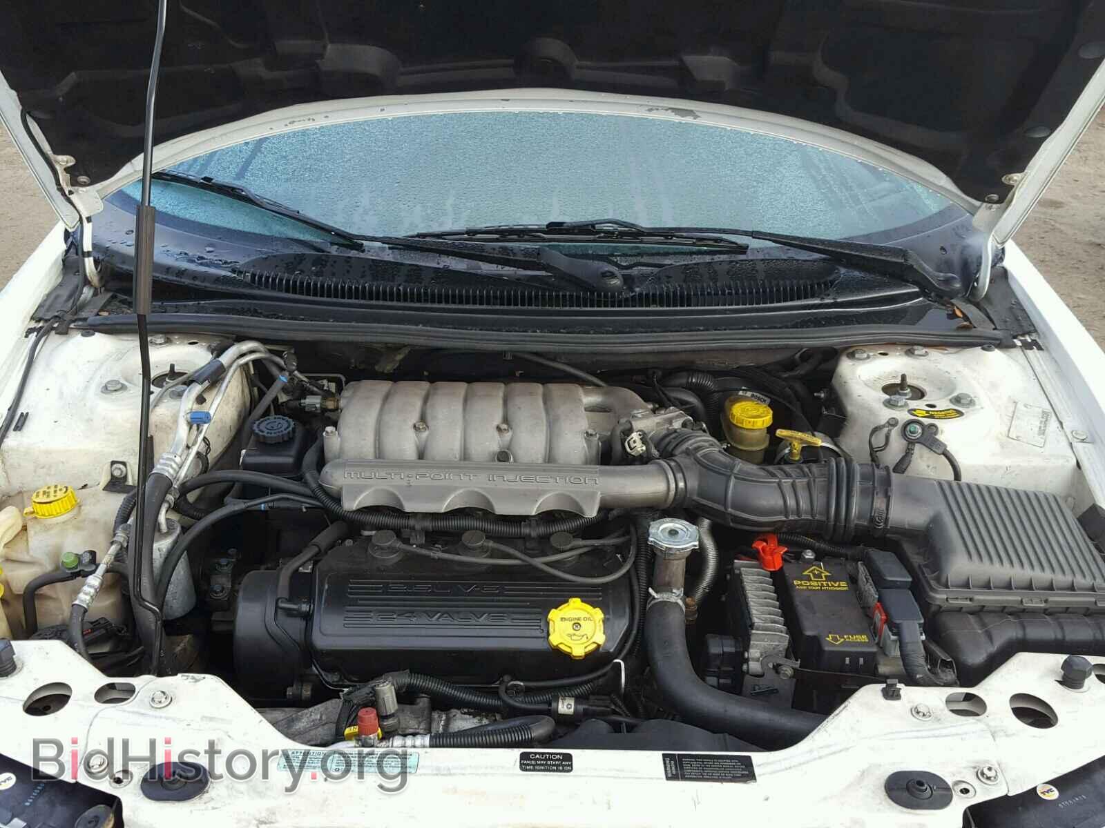 1998 CHRYSLER SEBRING - VIN: 3C3EL45H4WT302135 - Фото 7
