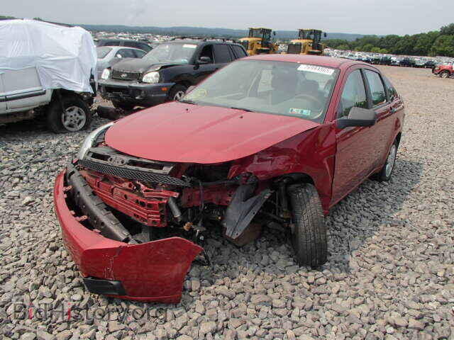 2010 FORD FOCUS - VIN: 1FAHP3EN9AW261247 - Фото 2