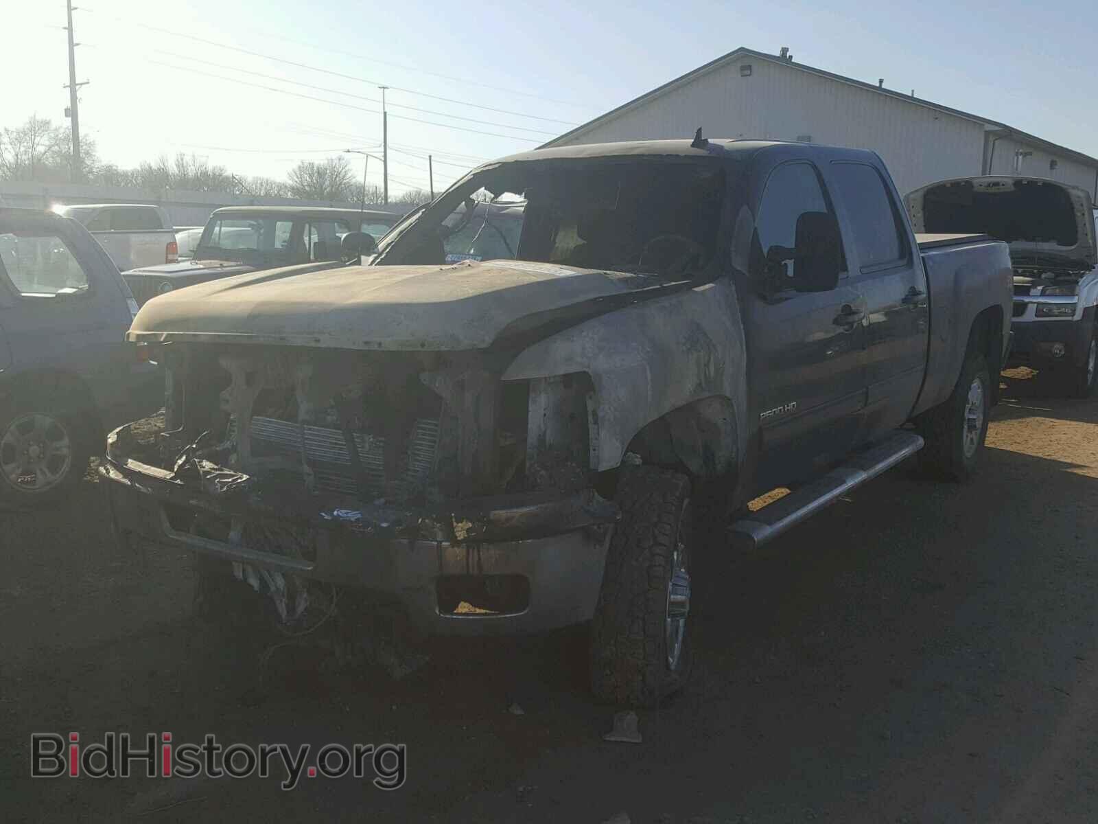 2011 CHEVROLET SILVERADO - VIN: 1GC1KYC88BF256059 - Фото 2