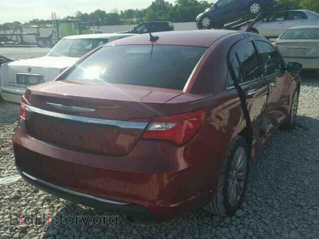 2012 CHRYSLER 200 - VIN: 1C3CCBCB0CN241887 - Фото 4