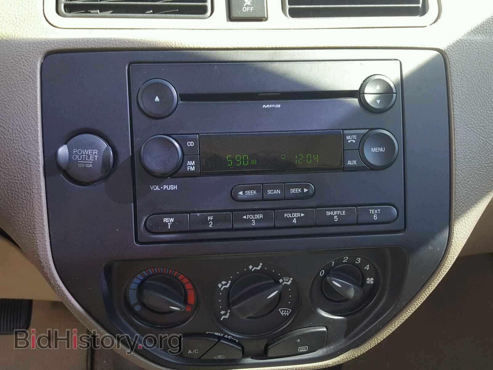 2006 FORD FOCUS - VIN: 1FAHP34N16W226176 - Фото 9