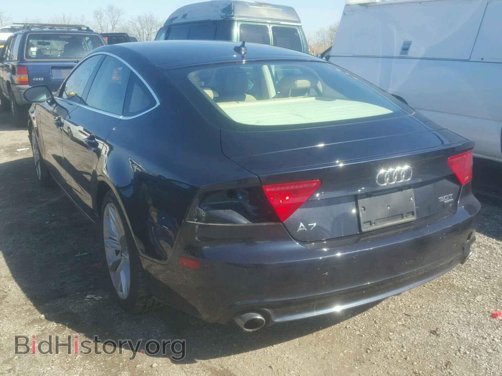 2012 AUDI A7 - VIN: WAUYGAFC3CN055679 - Фото 3