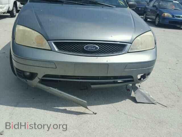 2005 FORD FOCUS - VIN: 3FAHP37N85R144524 - Фото 10
