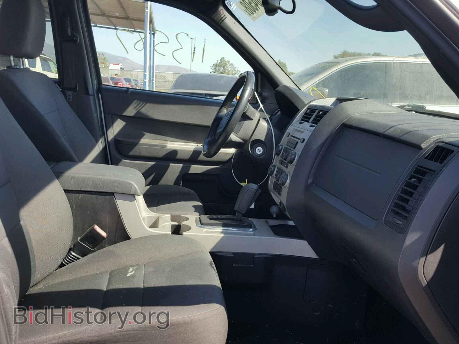 2011 FORD ESCAPE - VIN: 1FMCU9D79BKB67036 - Photo 5