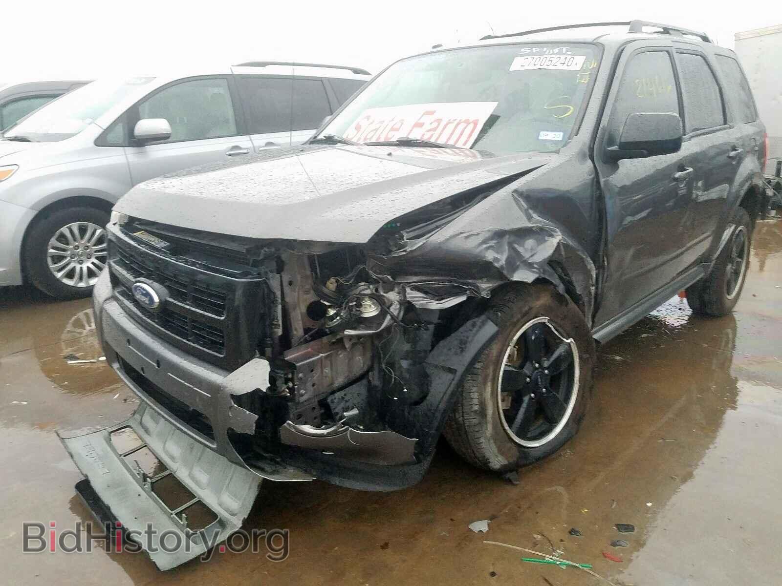 2011 FORD ESCAPE - VIN: 1FMCU9DG2BKB72465 - Фото 2